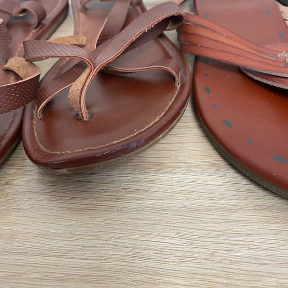 Maurices Size 9 Sandals Lot - Picture 5 of 7